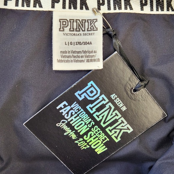 Victorias Secret PINK NWT Puffer Jacket L Metallic Silver 2017 Ltd. Edition Flaw - Picture 5 of 14